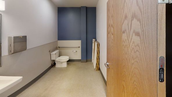 580 Burbank Unit 120